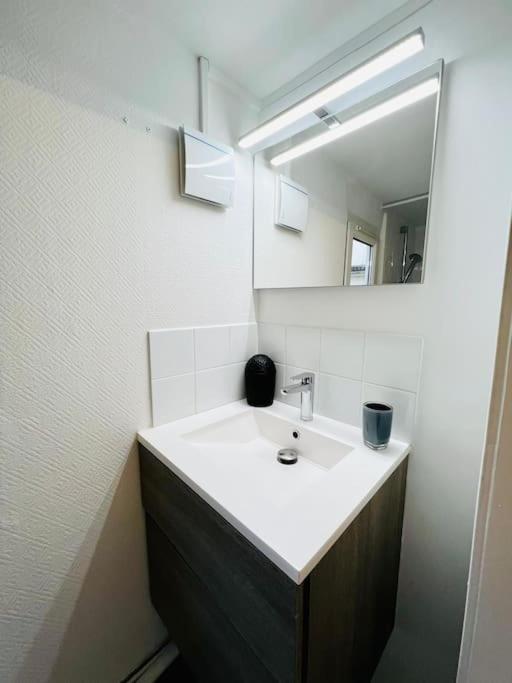 L'eden, 4 Prs Avec Jardin En Centre Apartment *